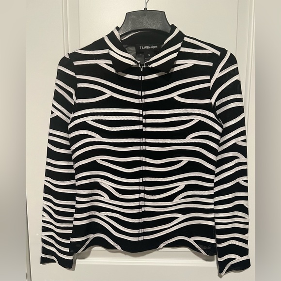 T&W Designs size Small ribbon jacket black mesh/white ribbon - Picture 6 of 6